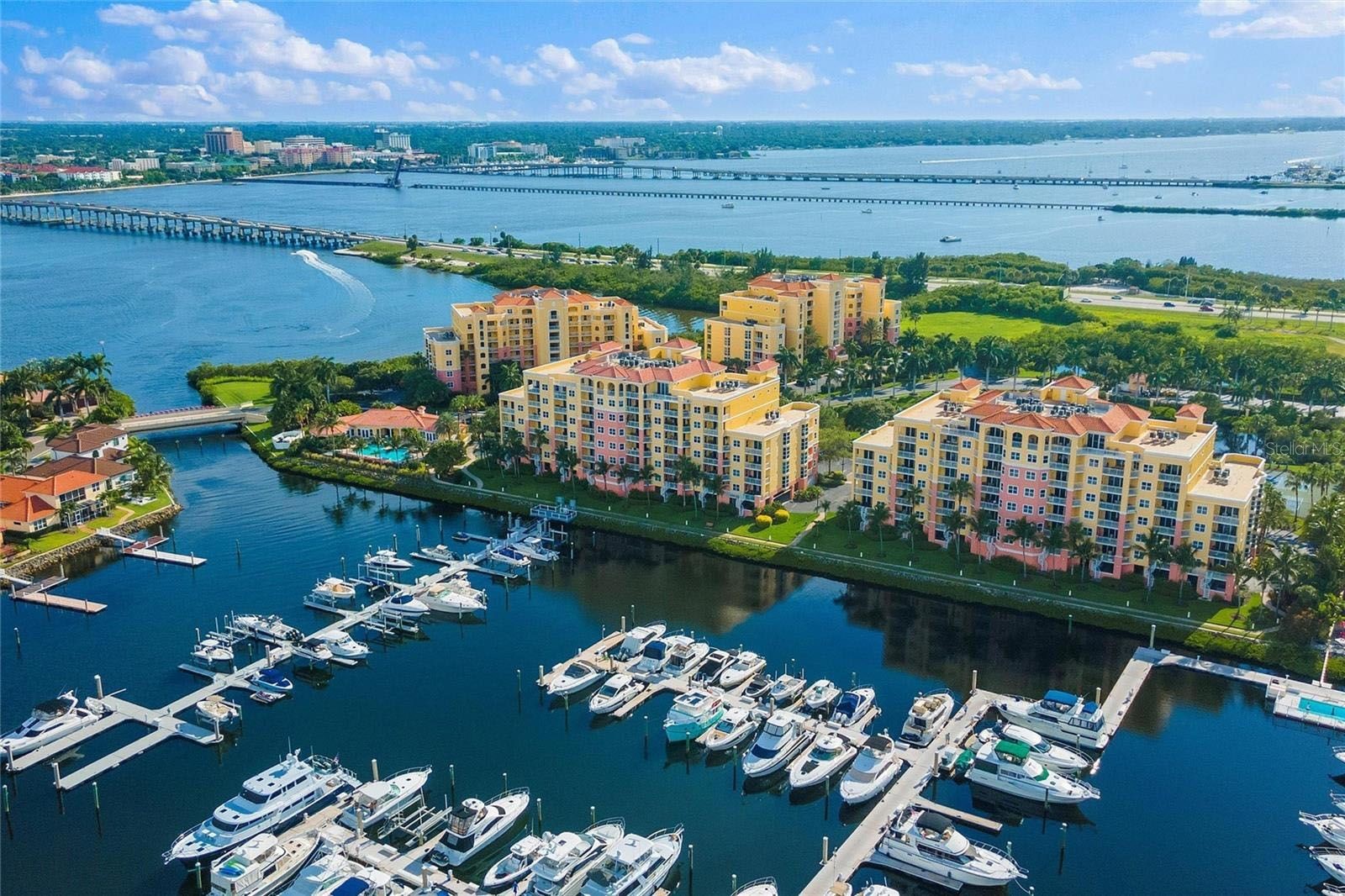606 RIVIERA DUNES WAY 601