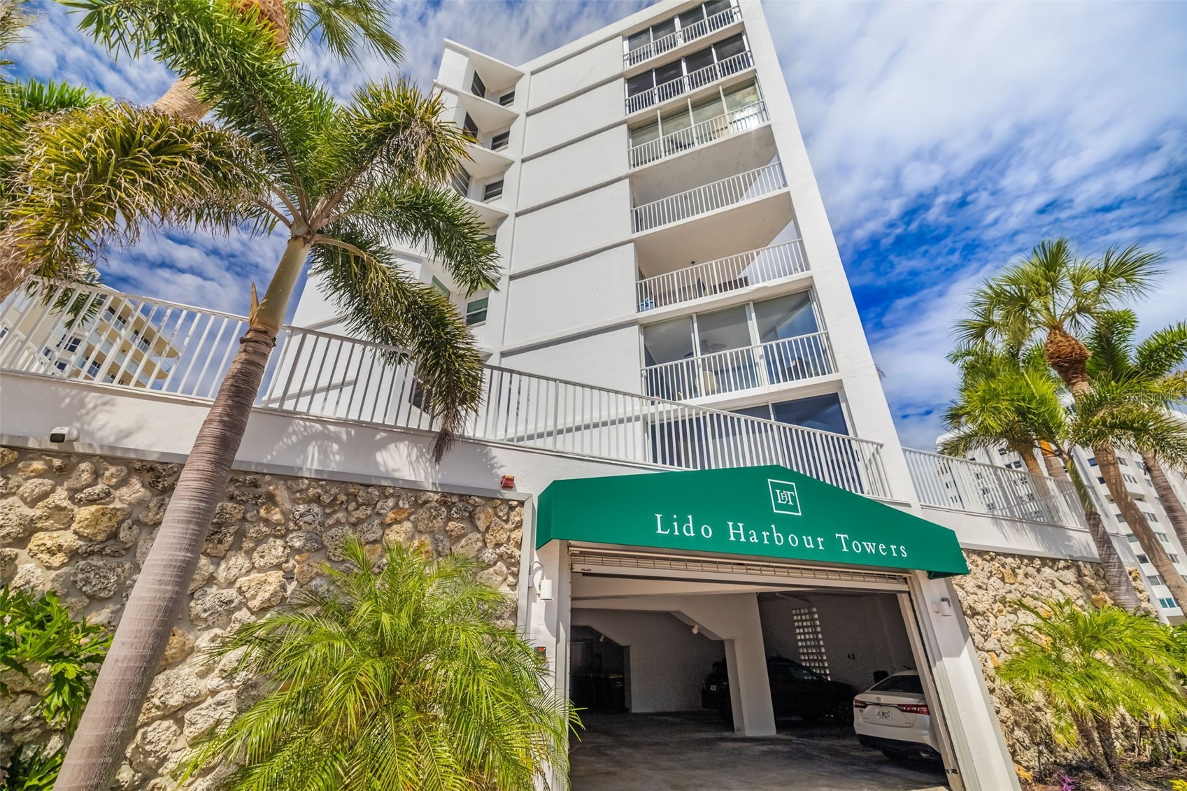 1770 BENJAMIN FRANKLIN DRIVE 203
