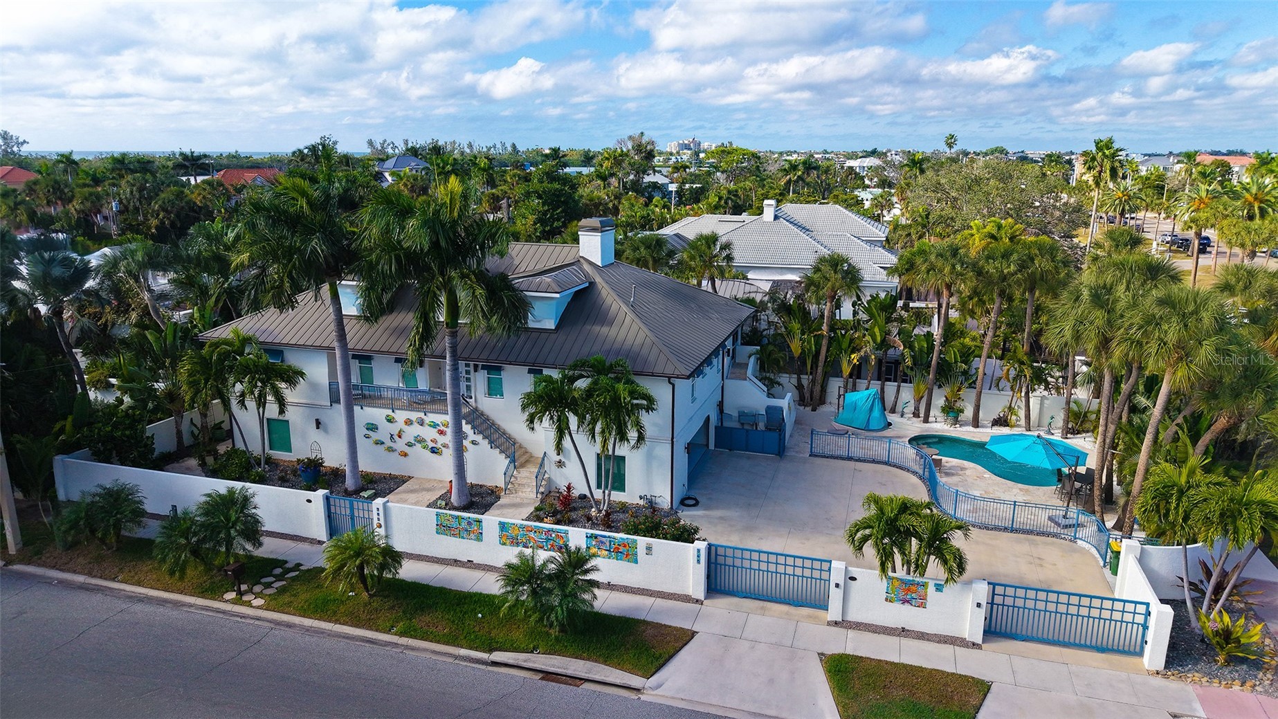 345 MADISON DRIVE