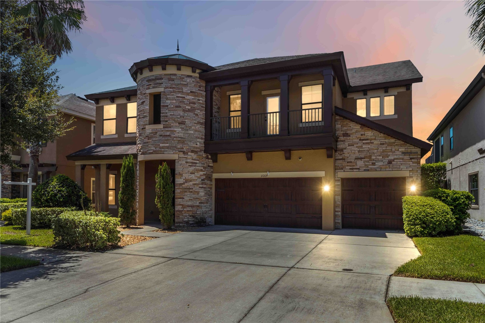 11009 CHARMWOOD DRIVE