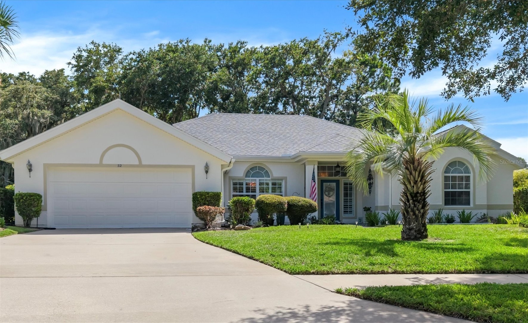 52 SOUTHLAKE DRIVE