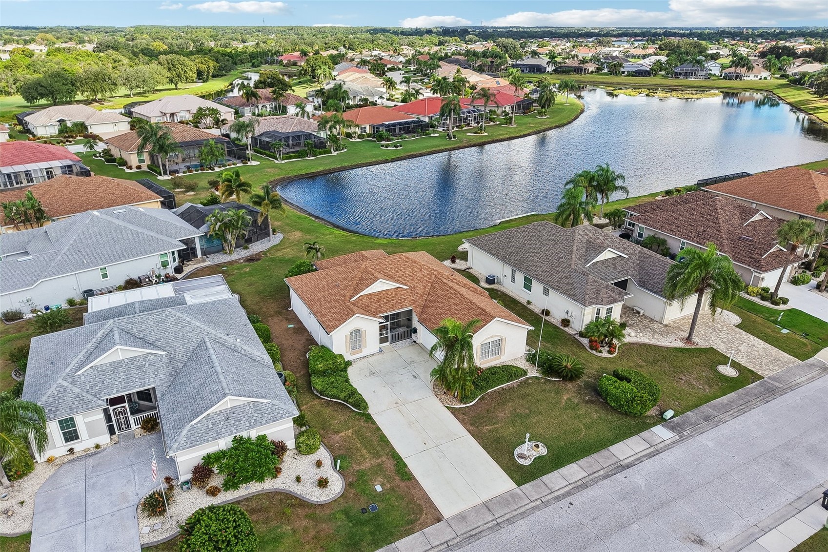 1104 VILLEROY DRIVE