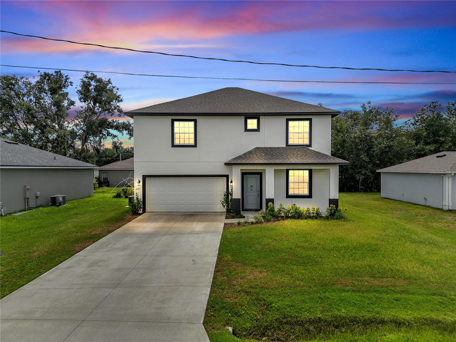 651 PARAKEET COURT