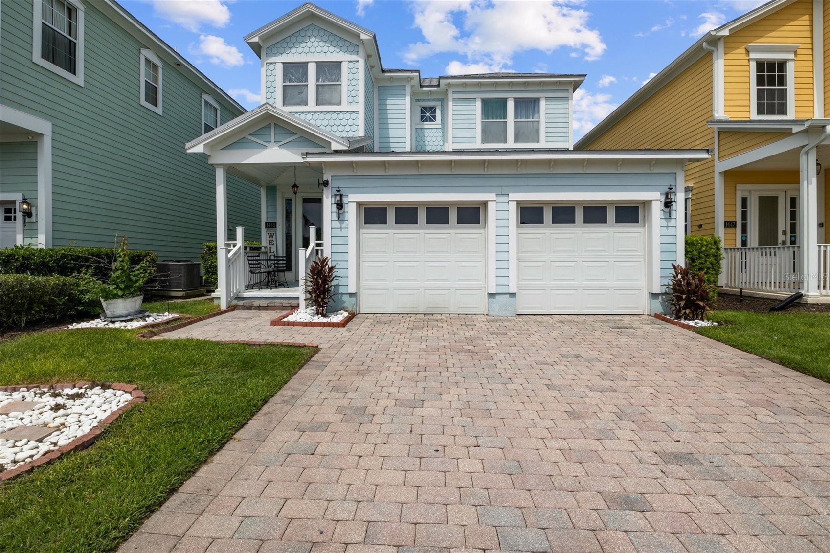 1445 FAIRVIEW CIRCLE