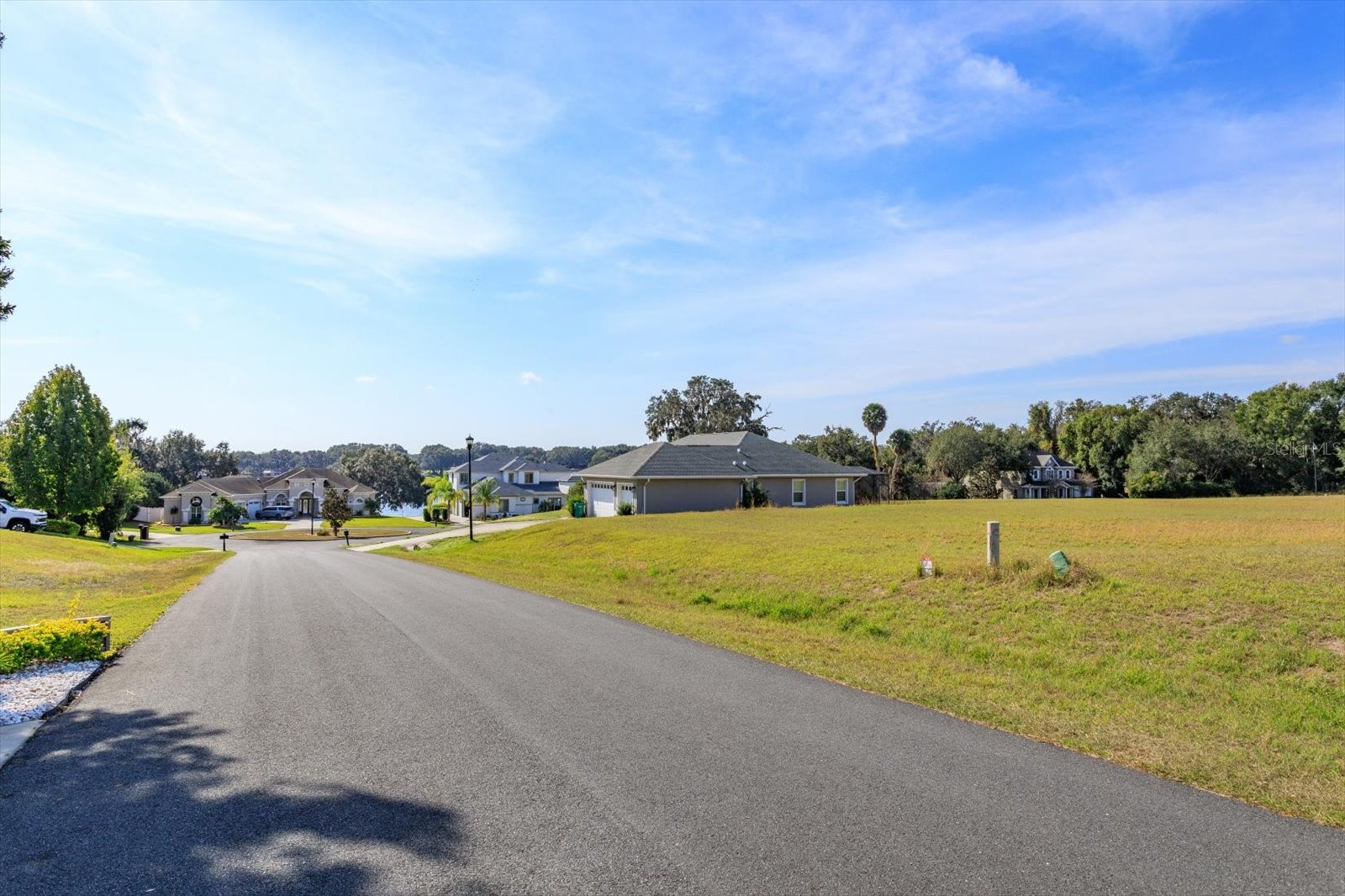 1114 MYRTLE BREEZES COURT