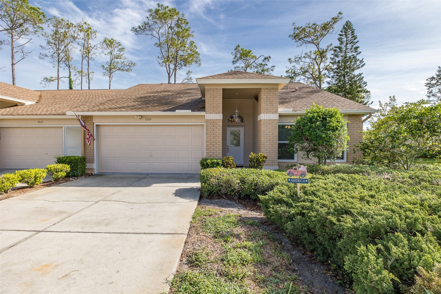9519 SCENIC PINE COURT