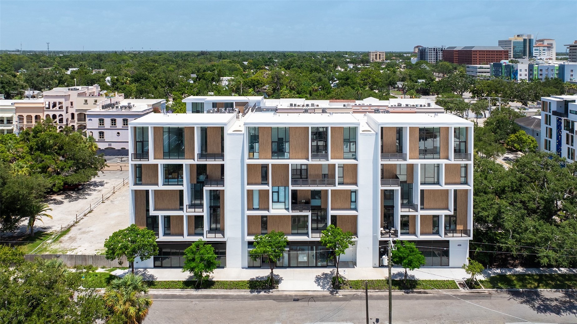 430 KUMQUAT COURT 510