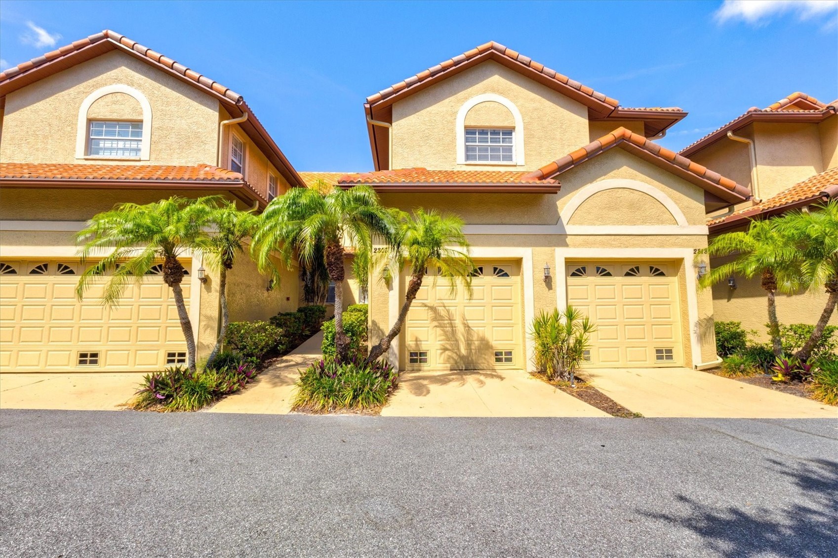 2309 JESSIE HARBOR DRIVE 2402