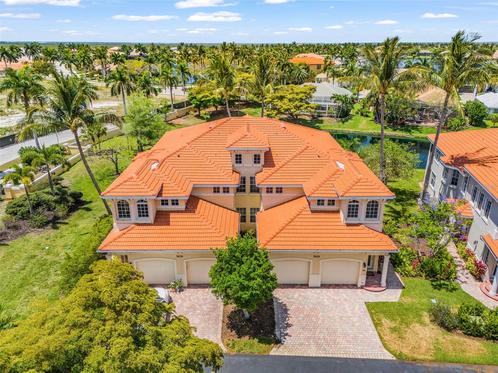 5626 CAPE HARBOUR DRIVE 202