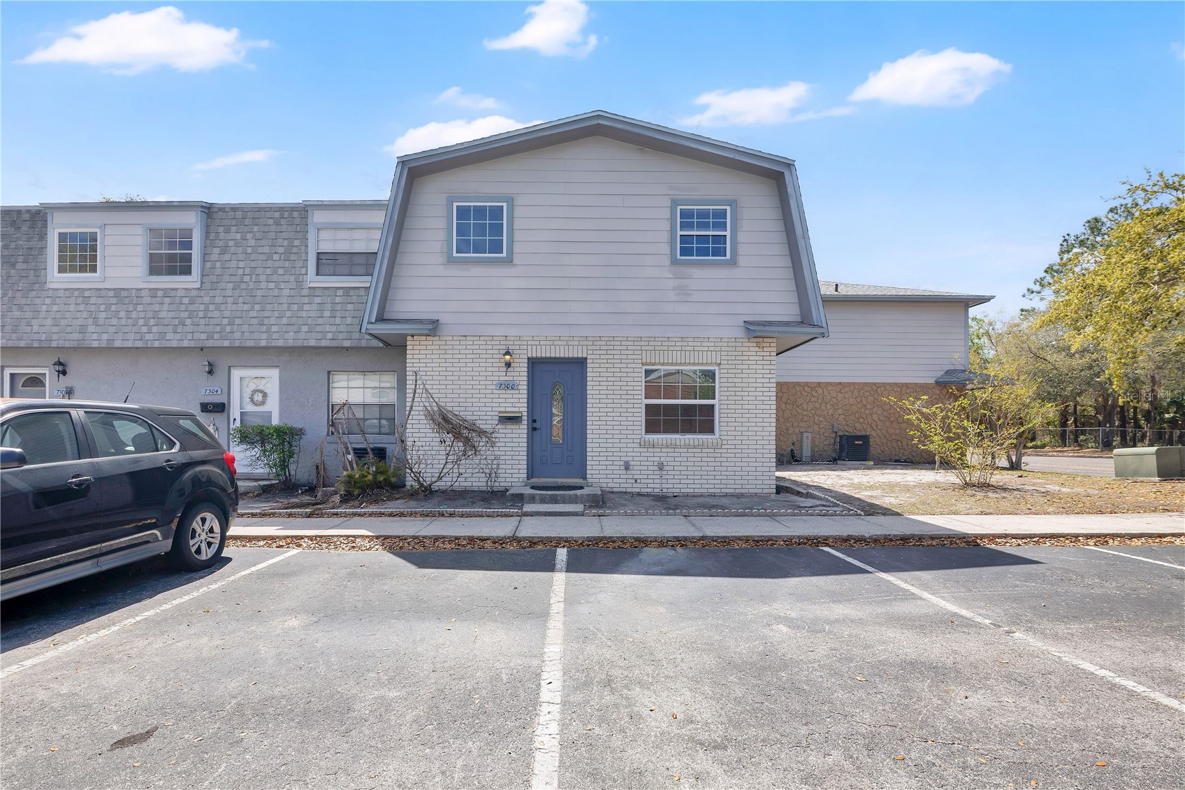 7300 DANIEL WEBSTER DRIVE M7