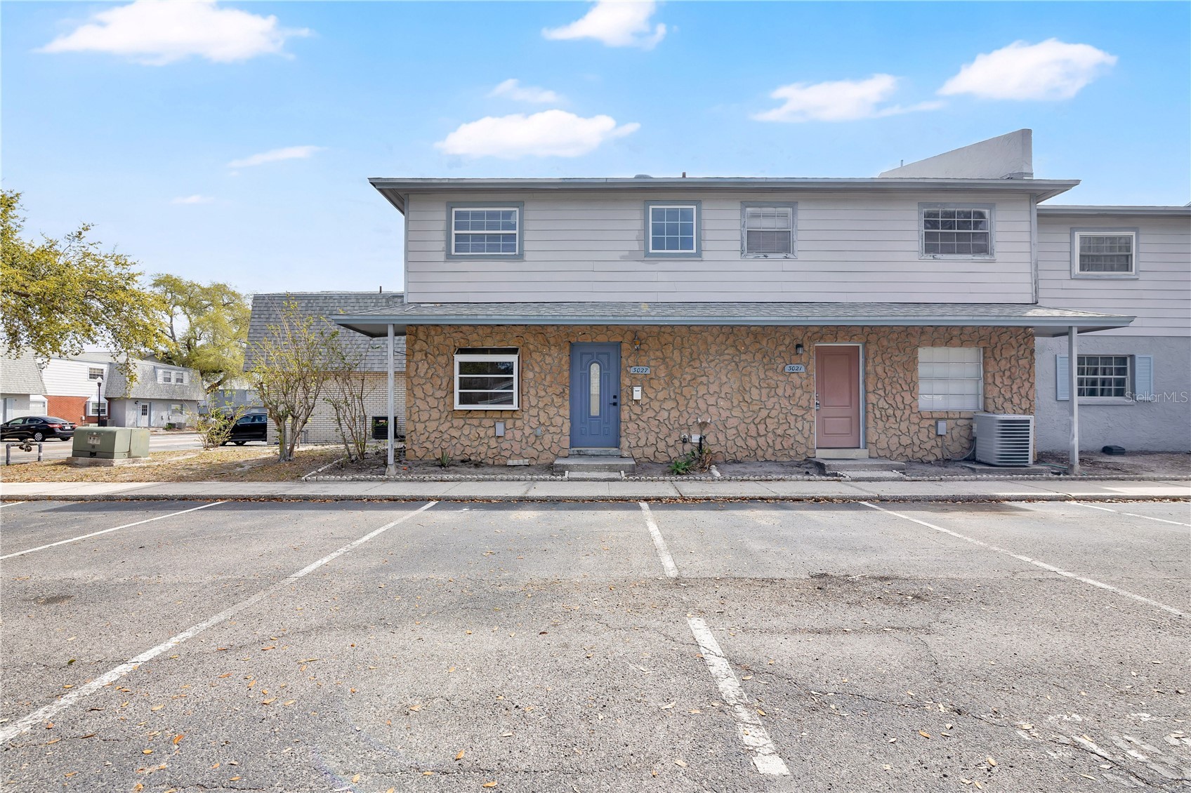 3027 AARON BURR AVENUE L1