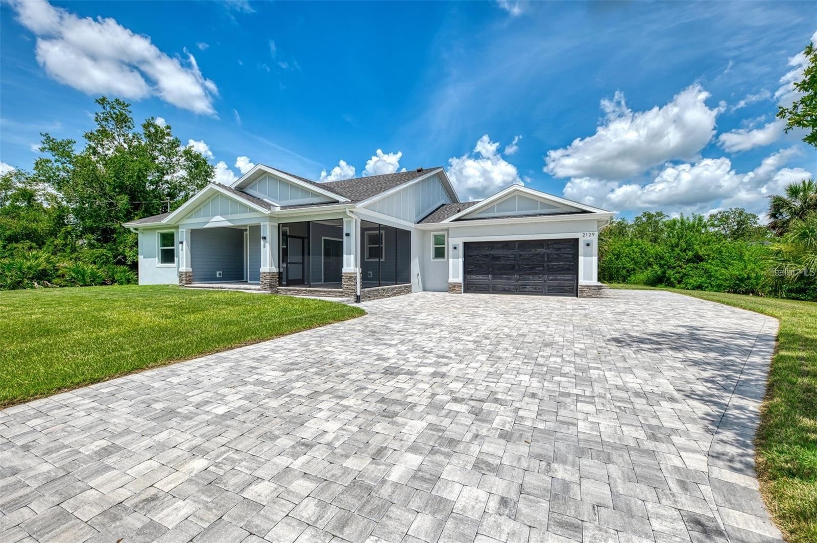 2129 LORRAINE DRIVE