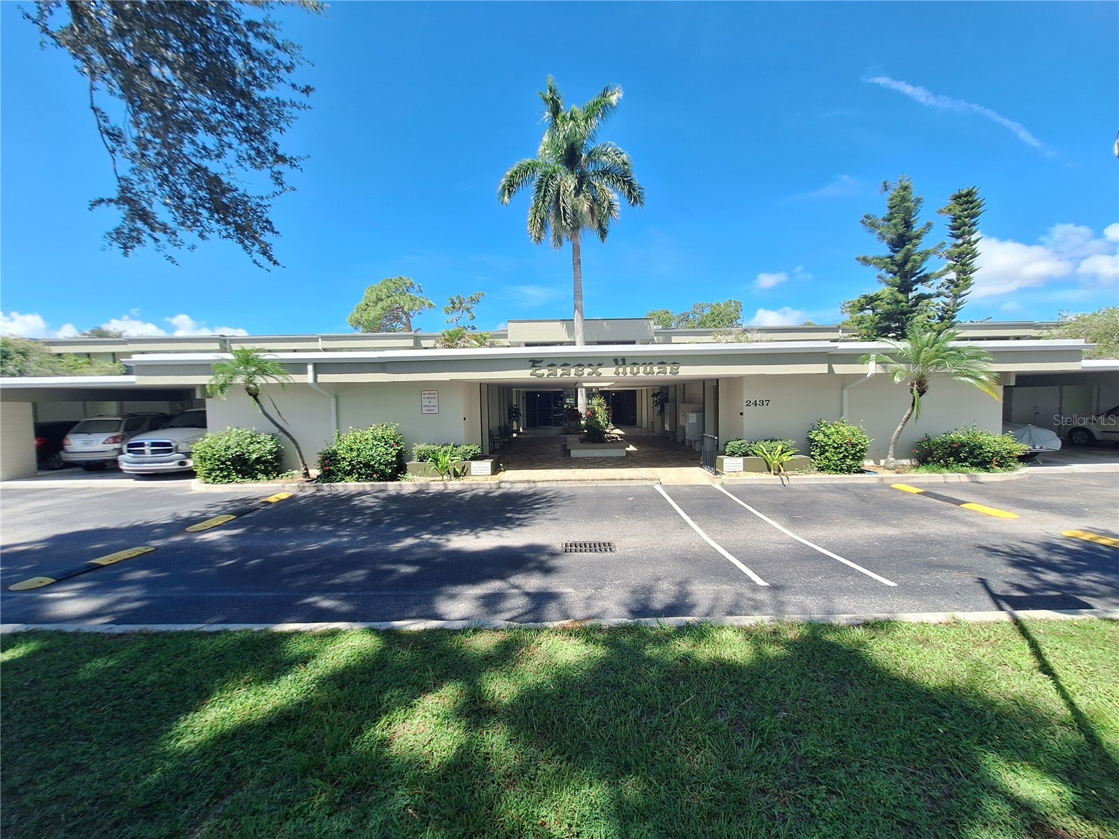 2437 HARBOR BOULEVARD 202