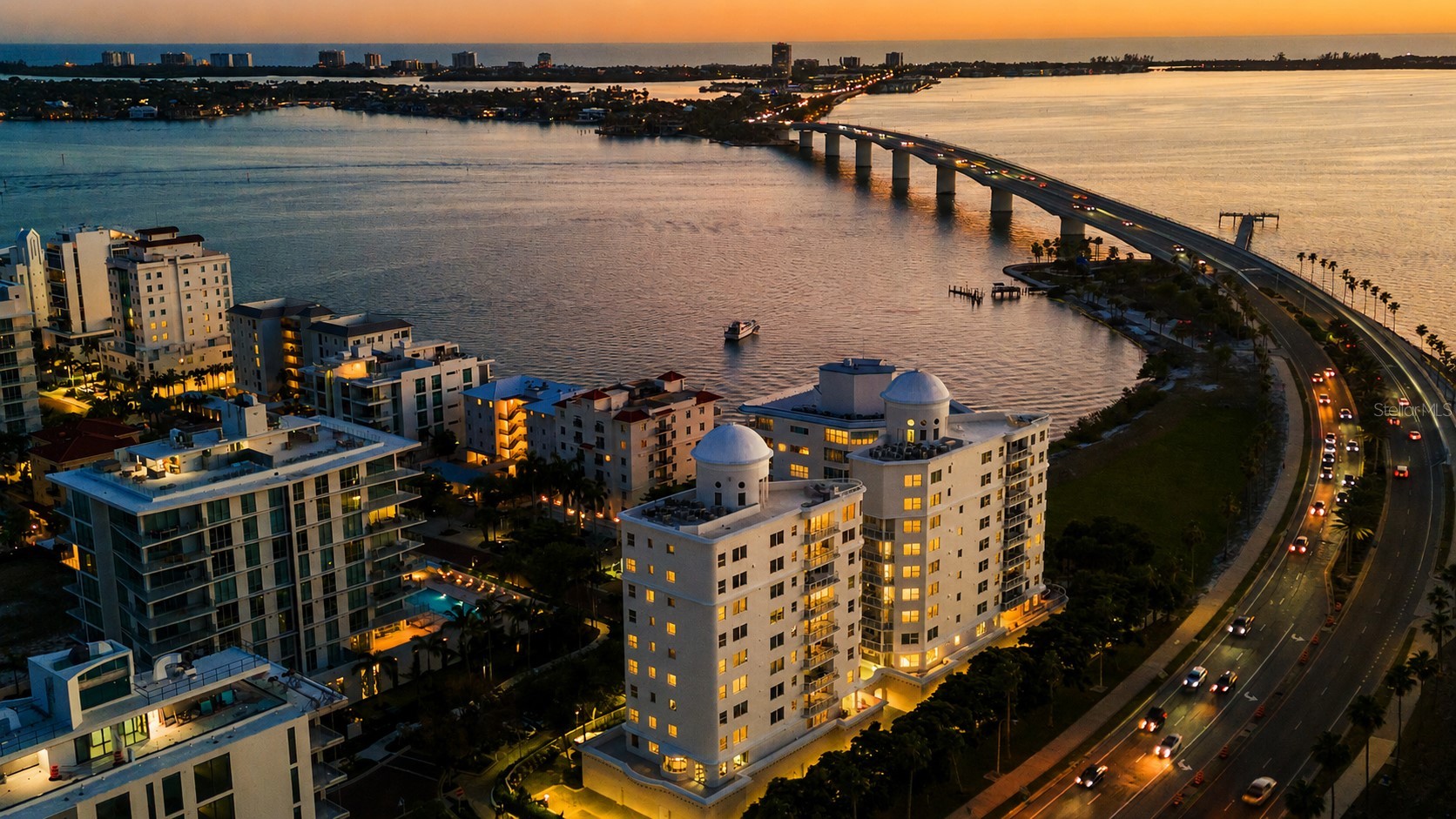 128 GOLDEN GATE POINT 202A