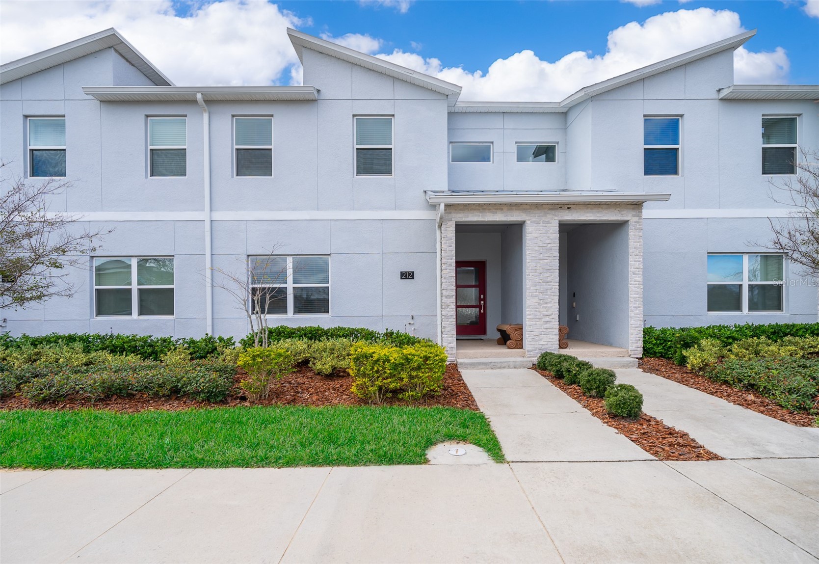 212 OCEAN COURSE AVENUE