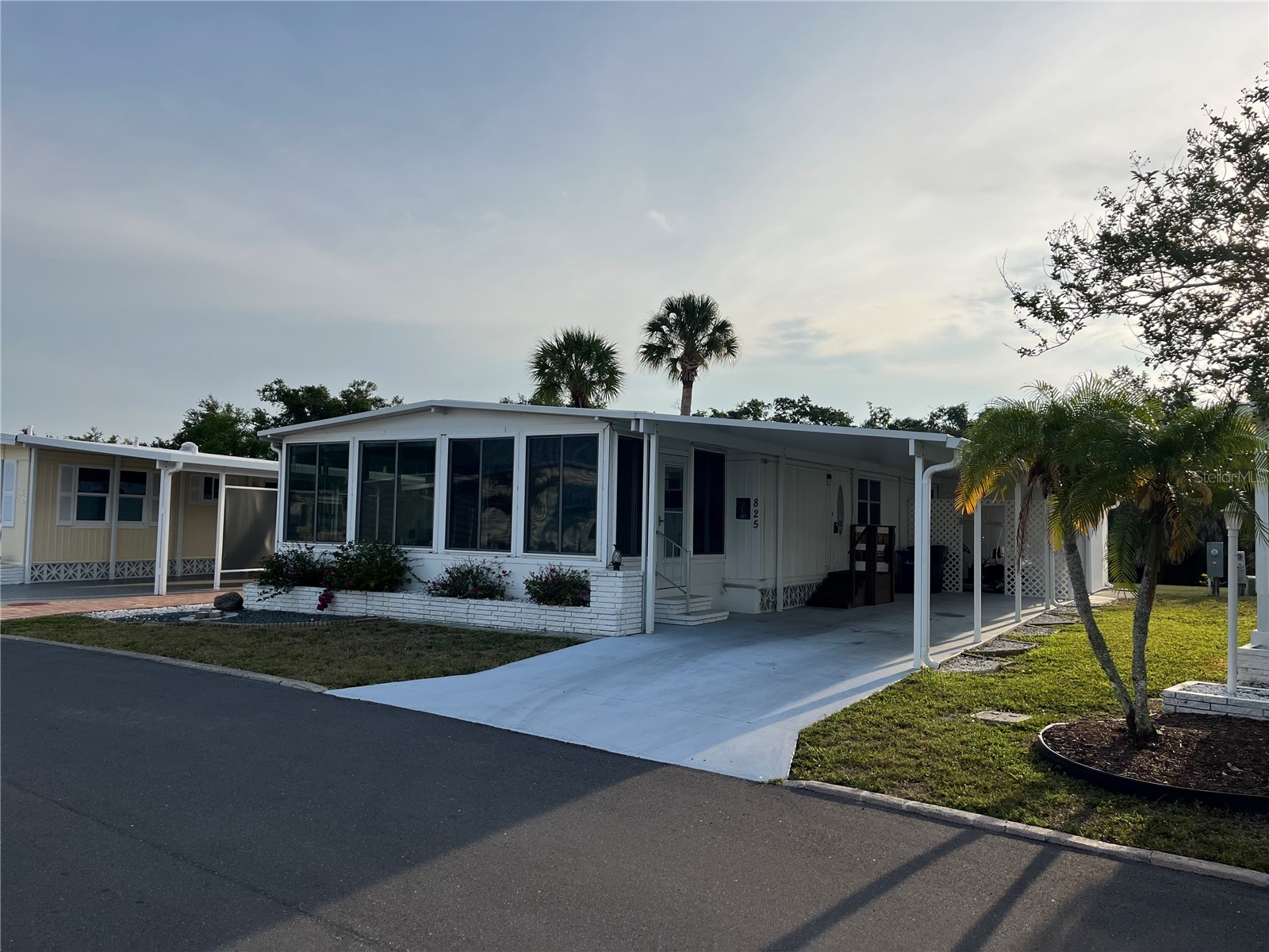 825 JOLANDA CIRCLE