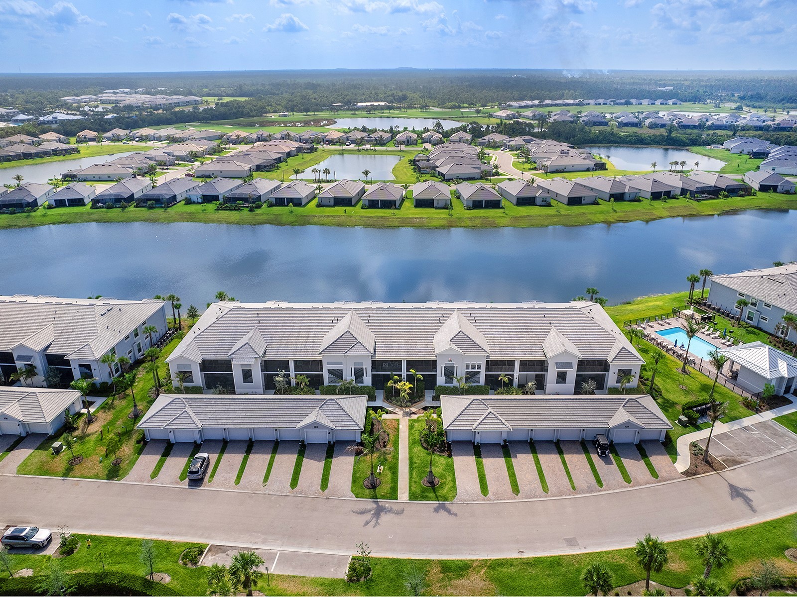 14214 HERITAGE LANDING BOULEVARD 817