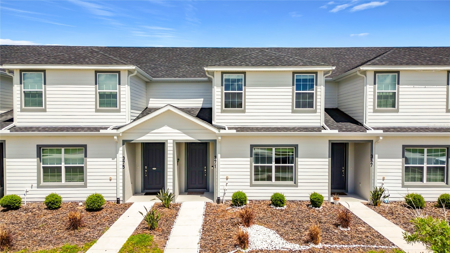 371 CROSSINGS AVENUE