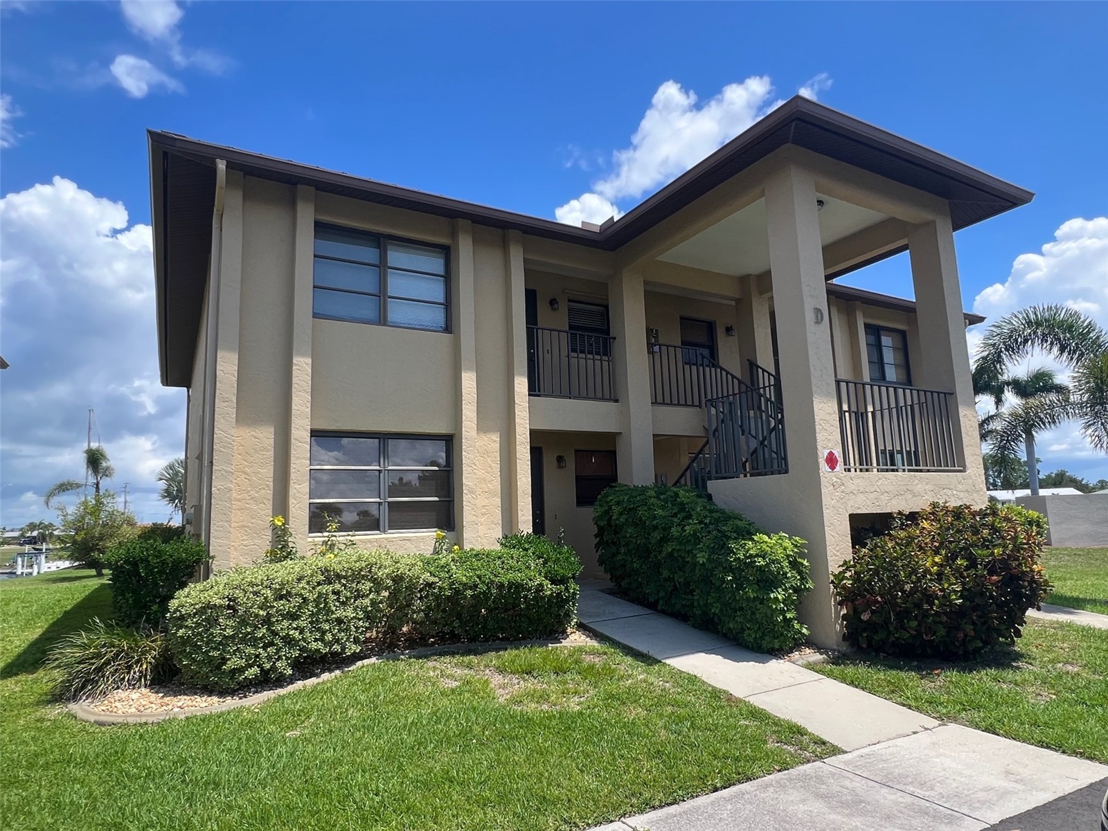 3221 WHITE IBIS COURT D3