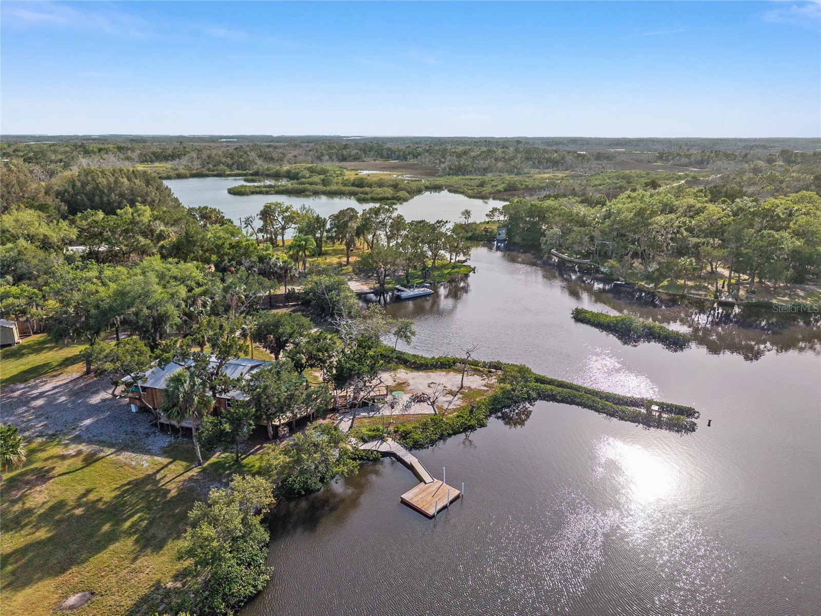 1326 S ESTUARY