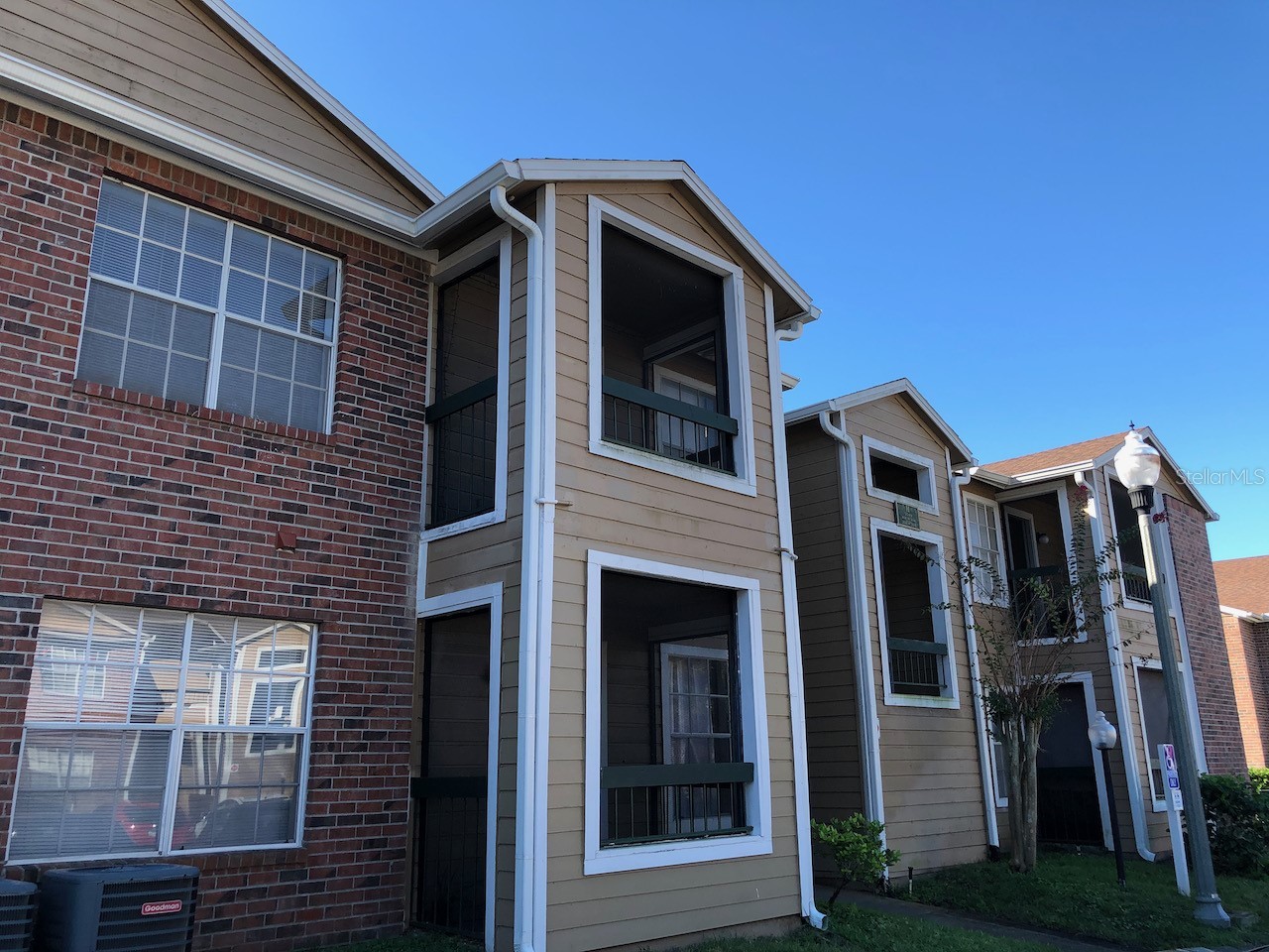 5540 DEVONBRIAR WAY 203