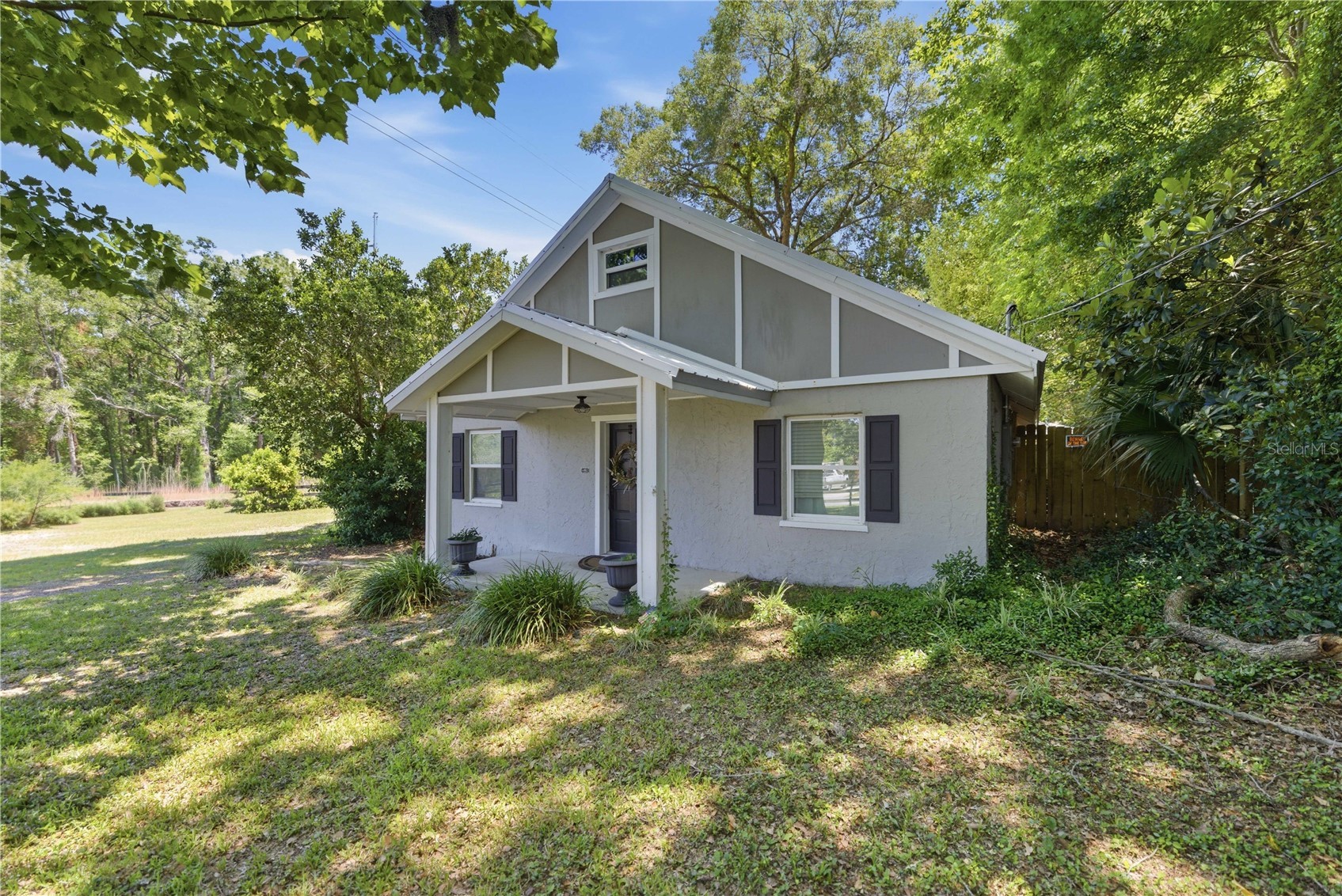 3017 NE 24TH COURT