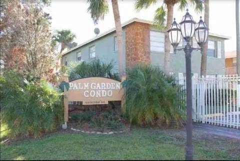 712 MICHIGAN CT 3