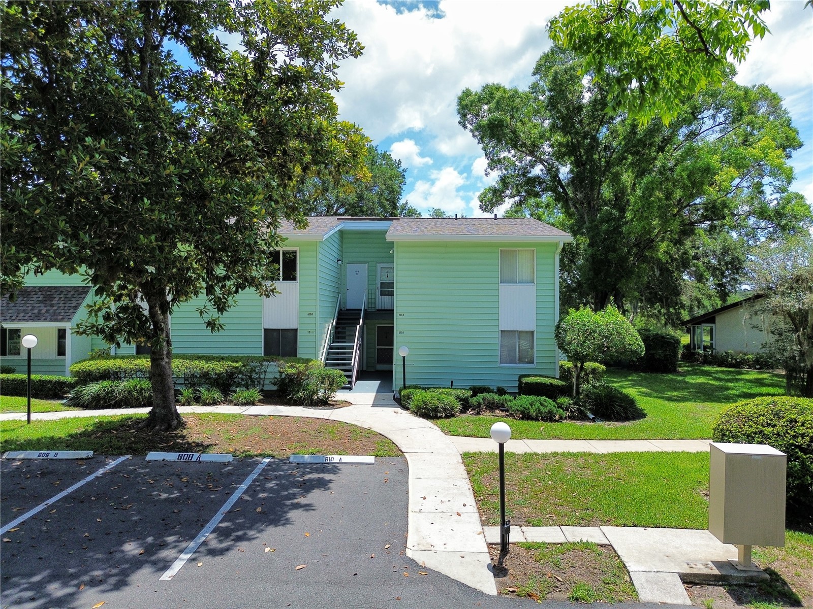 608 MIDWAY DRIVE A