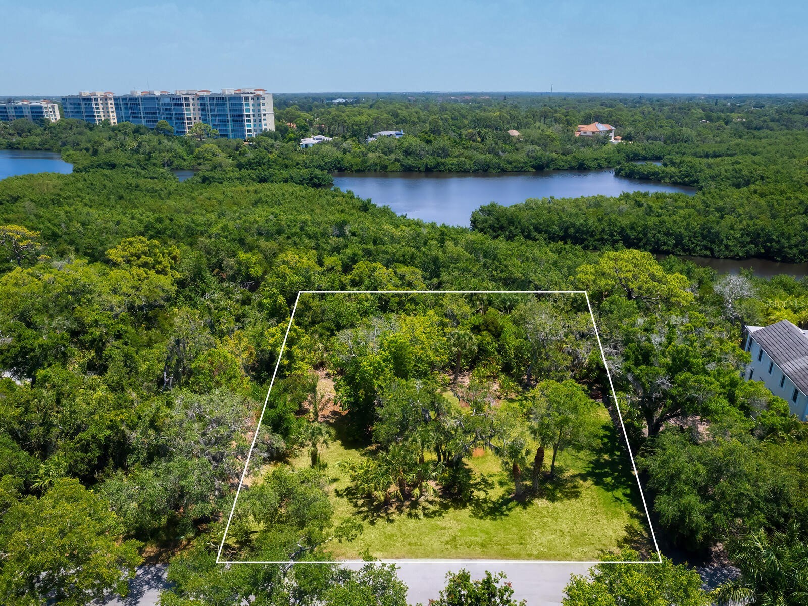 216 OSPREY POINT DRIVE