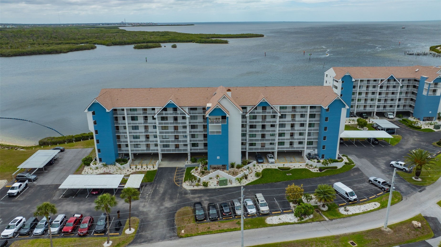 4620 BAY BOULEVARD 1117