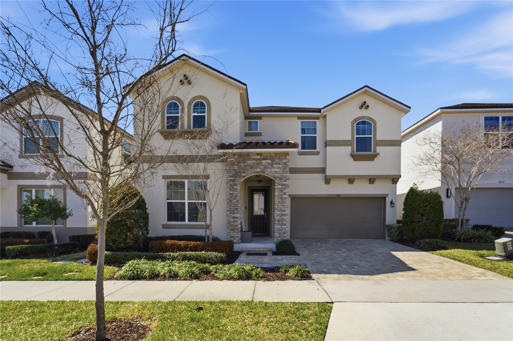 1860 SAWYER PALM PLACE