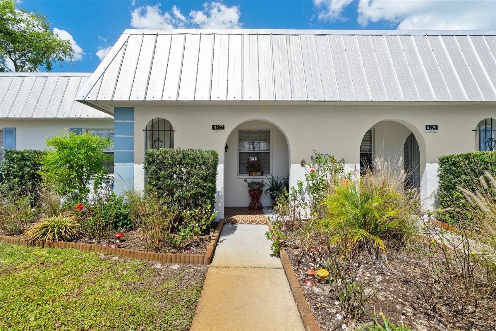 4227 RAX PLACE 4227