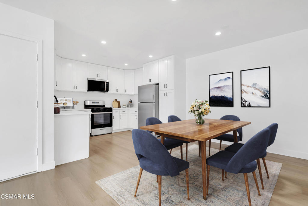 605 Warwick Avenue 629-1