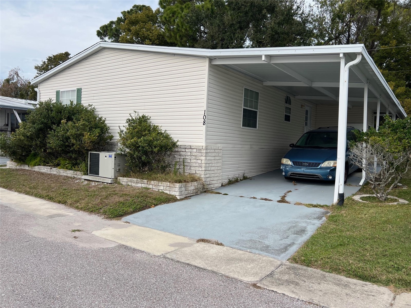 29250 US HIGHWAY 19 N 108