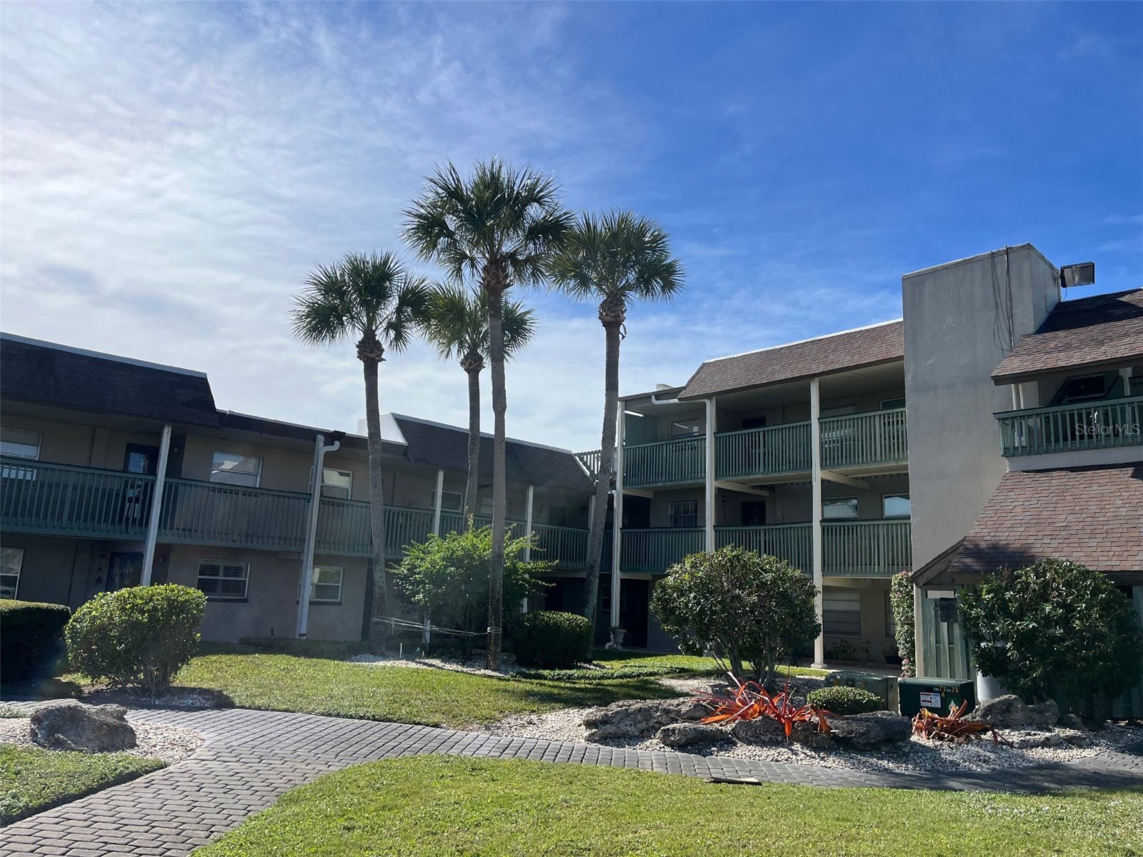 1028 APOLLO BEACH BOULEVARD 311