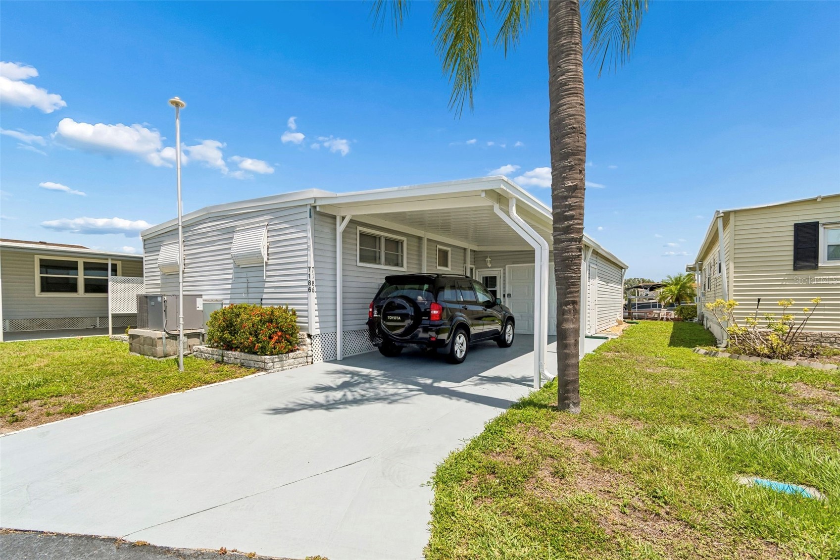 7186 MOUNT ARLINGTON DRIVE NE 421