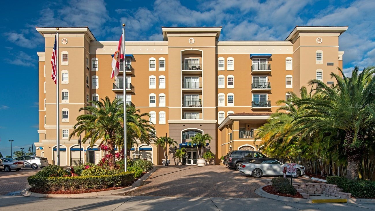 1064 N TAMIAMI TRAIL 1635
