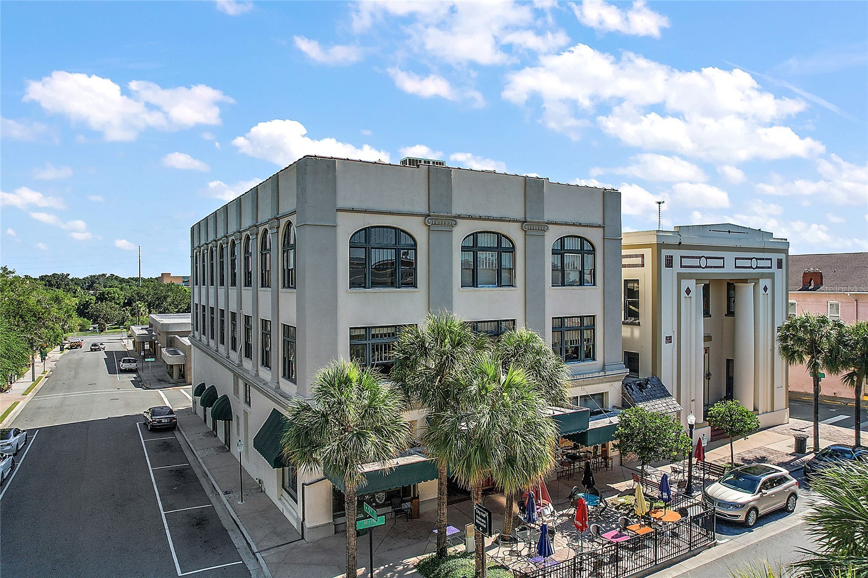 410 W MAIN STREET