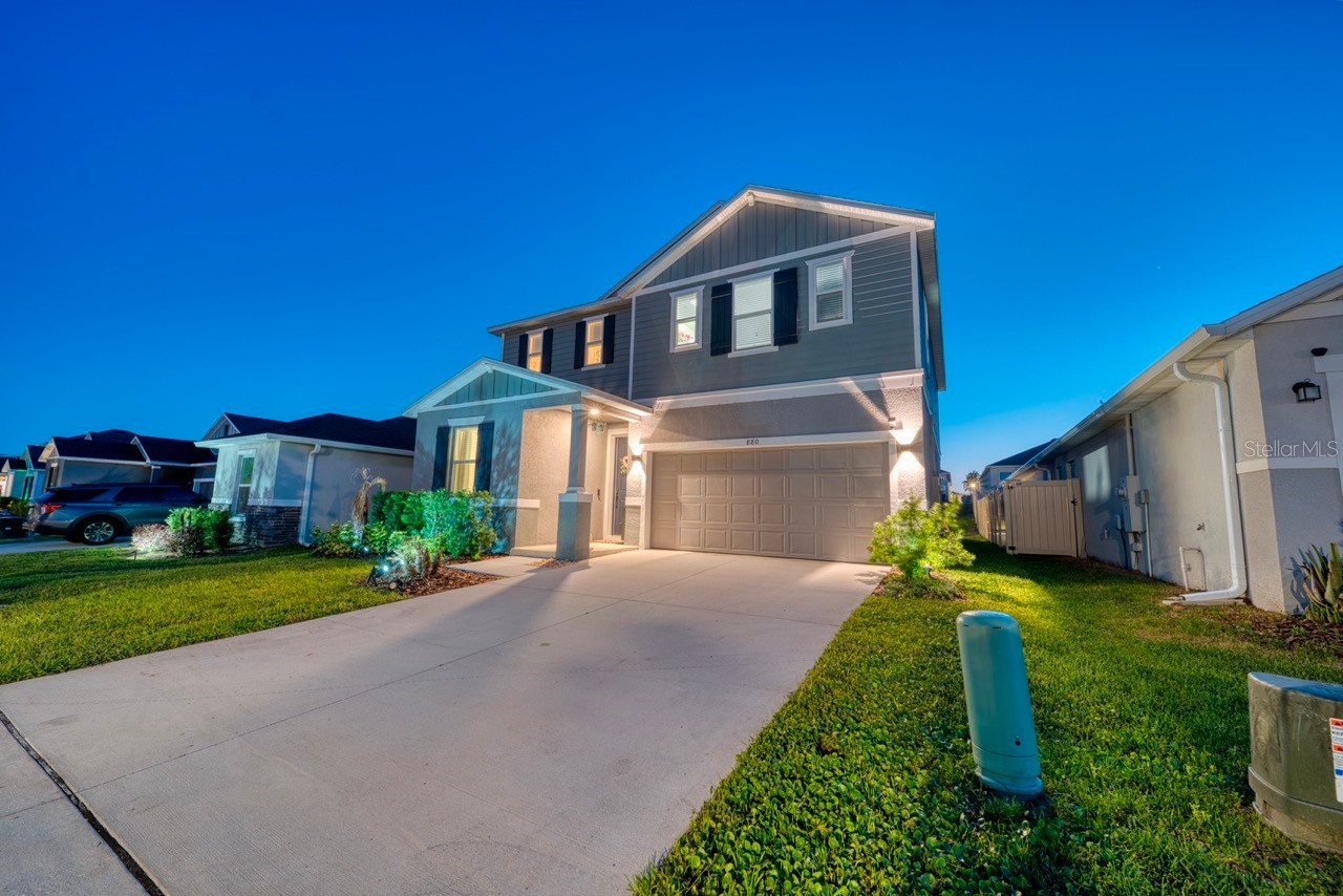 880 ALVANLEY COURT
