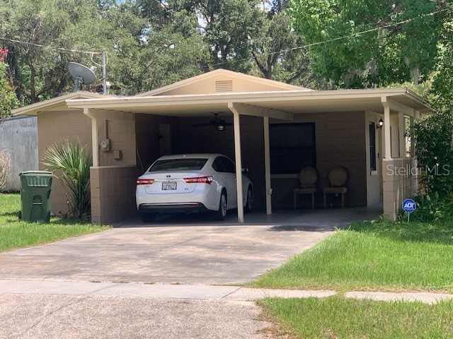 1406 PEMBROOK DRIVE