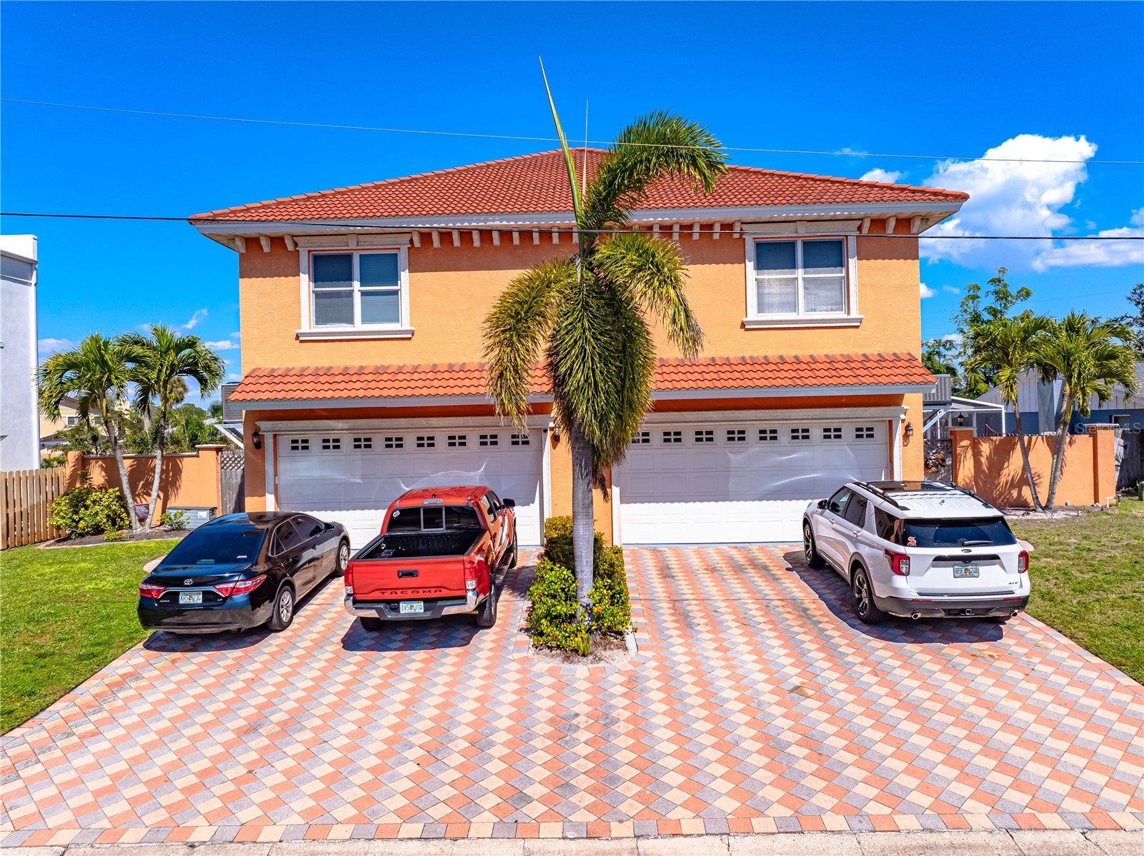 2119 & 2125 MONTCLAIR DRIVE 1 & 2