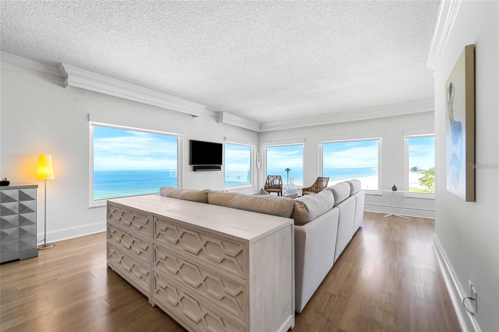 4950 GULF BOULEVARD 807