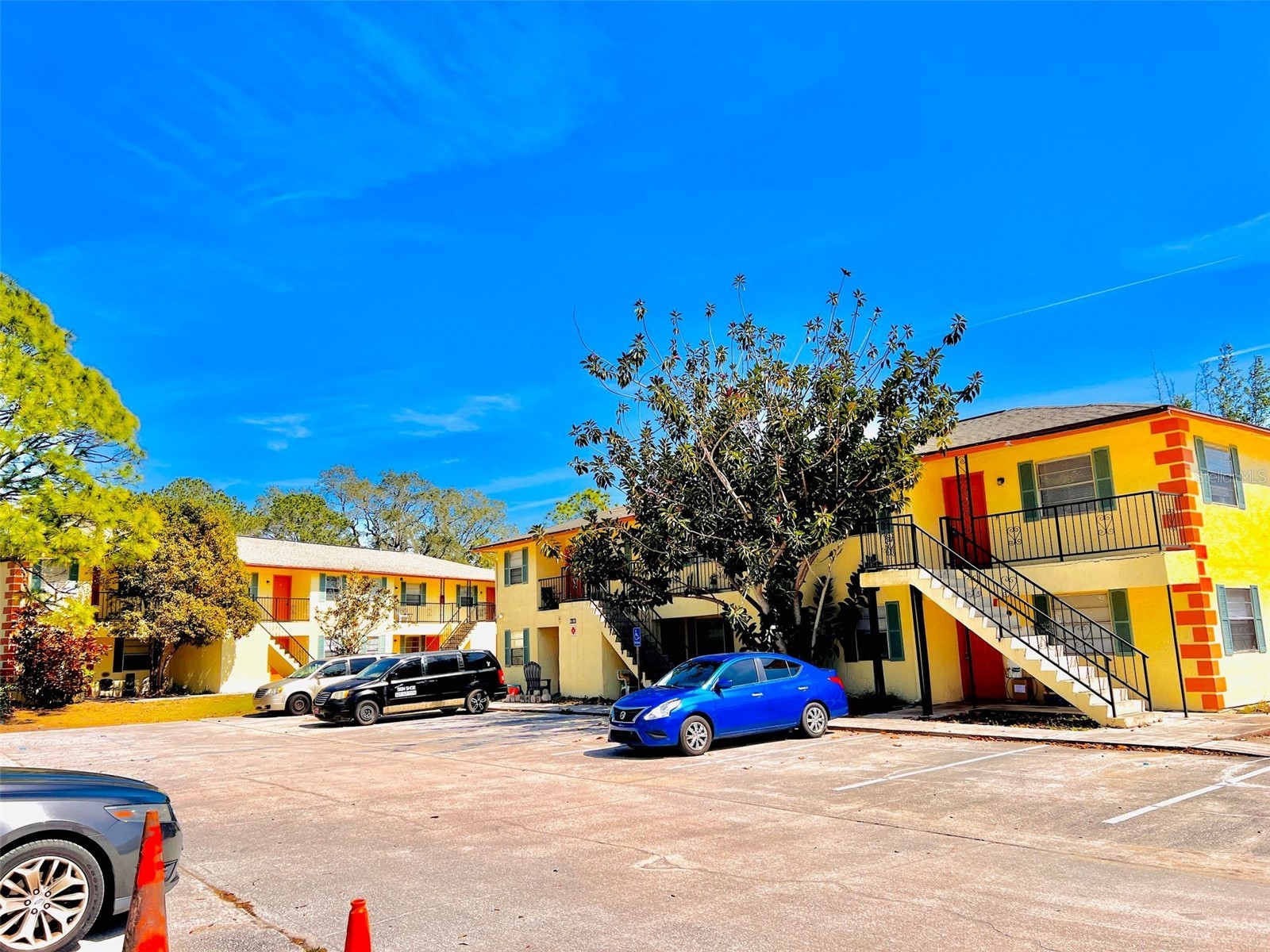 2192 KNOX MCRAE DRIVE 1