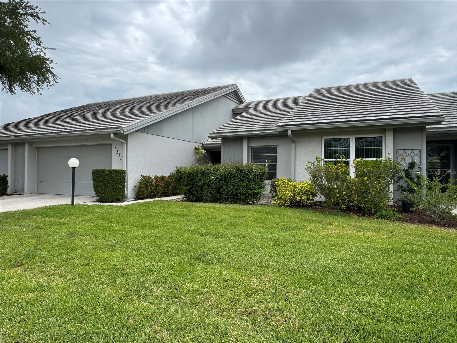 5371 CRESTLAKE BOULEVARD 68