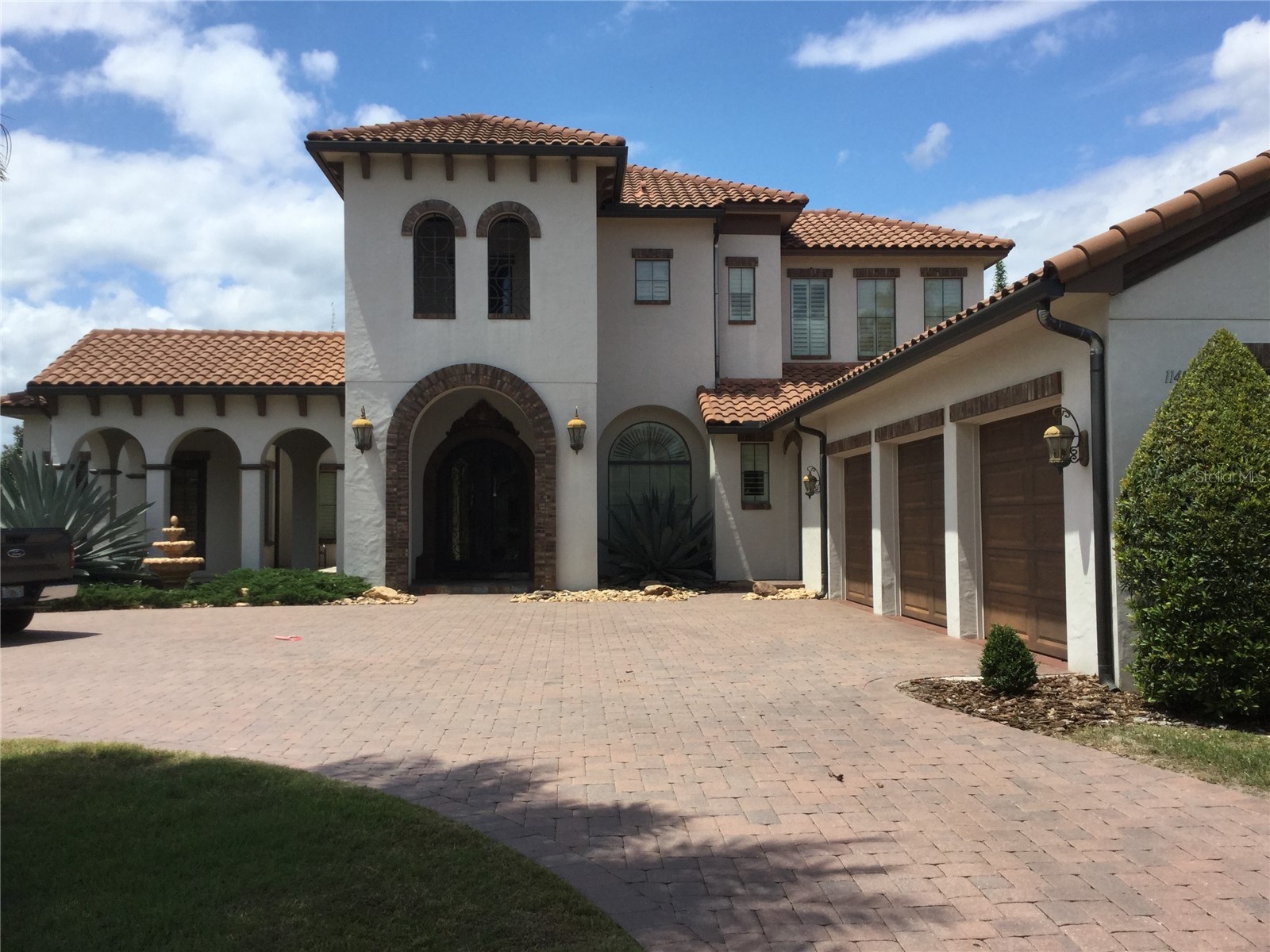 11406 WATERSTONE LOOP DRIVE