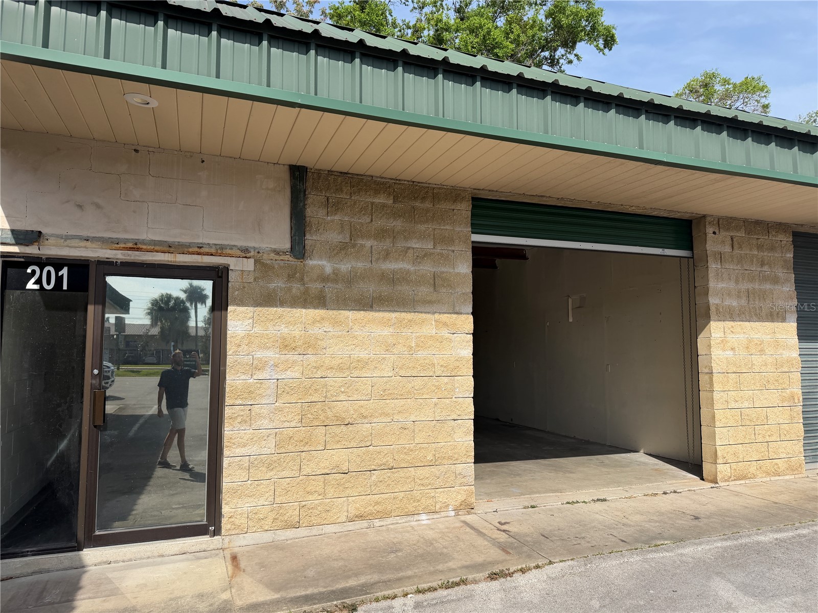 1706 N MAGNOLIA AVENUE 201