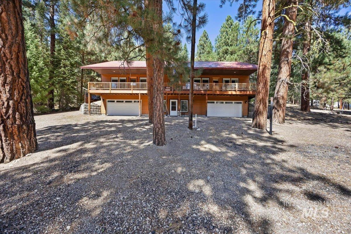 4389 N Pine Featherville Rd, Featherville ID 83647