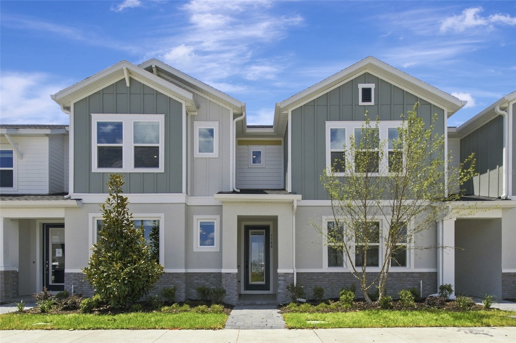 5588 COOPERS HAWK CT