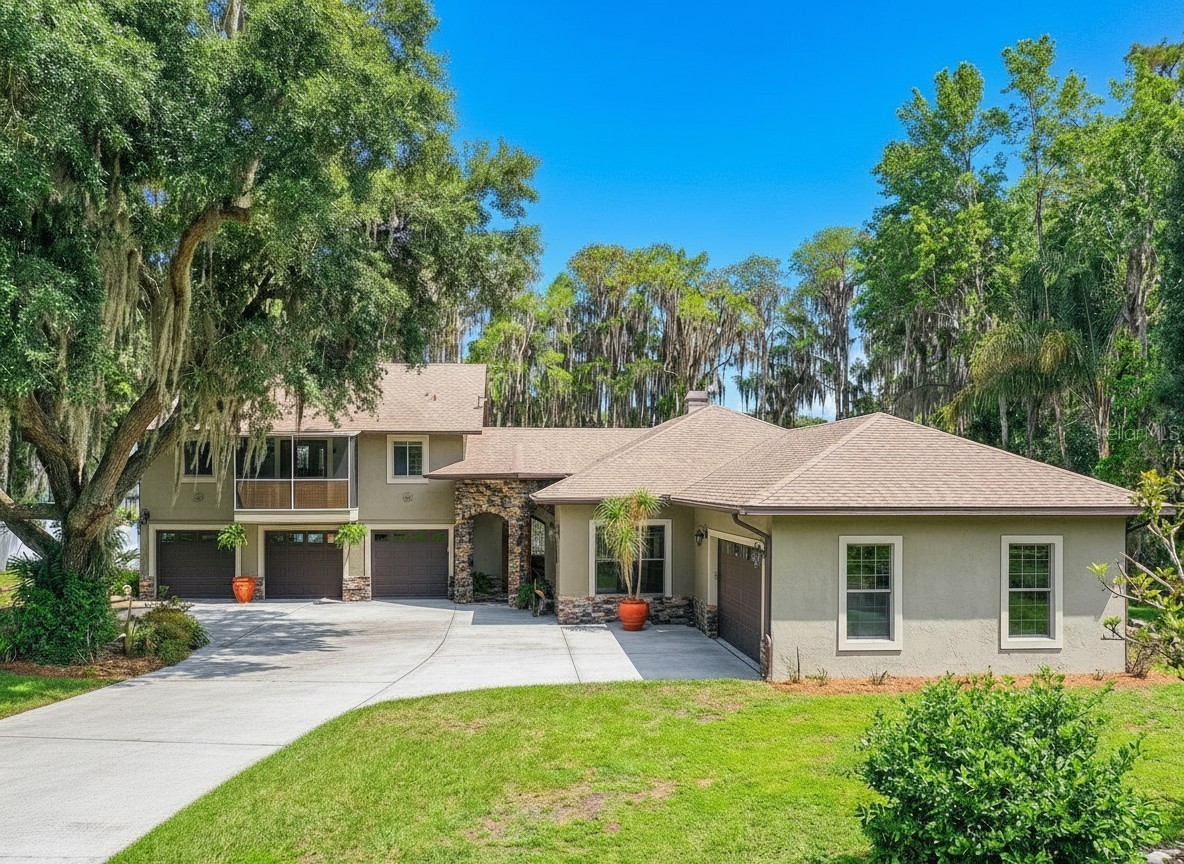 6850 HUNT ROAD