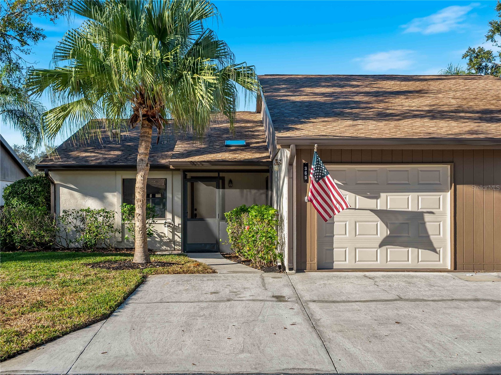 365 OAK HILL WAY 32